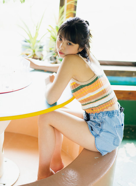 Kikuchi Hina 美しいポルノスター 写真