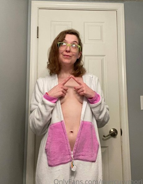 肉厚熟女オンリーファンズ ベスト 画像