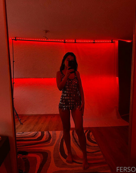 Fersooo ヌードのポルノスター 写真