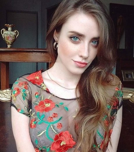 オンリーファンズを崇拝する ポルノ 写真