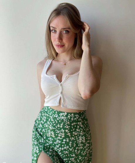 ぽっちゃり妊婦オンリーファンズ ホットセクシー ギャラリー