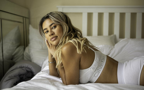 Montana Brown ポルノ女優 画像