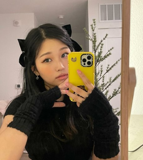 Kang Hee Yoon ポルノモデル 写真