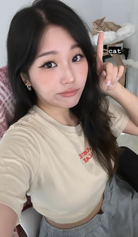 セクシーなブルネットのオンリーファンズ xxx 画像