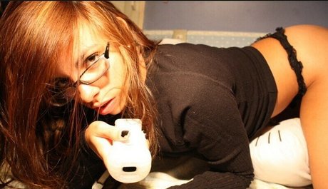 Pizza alien セクシーモデル ギャラリー