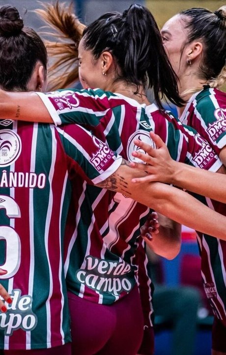 ビーチセックスオンリーファンズ 裸 ギャラリー