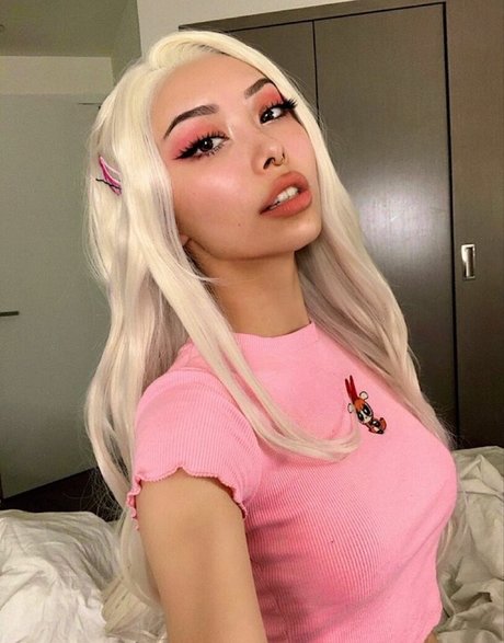 大学のアジア人オンリーファンズ 無料ポルノ 写真