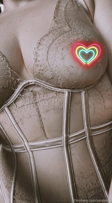 sarahsota free ヌード女優 写真