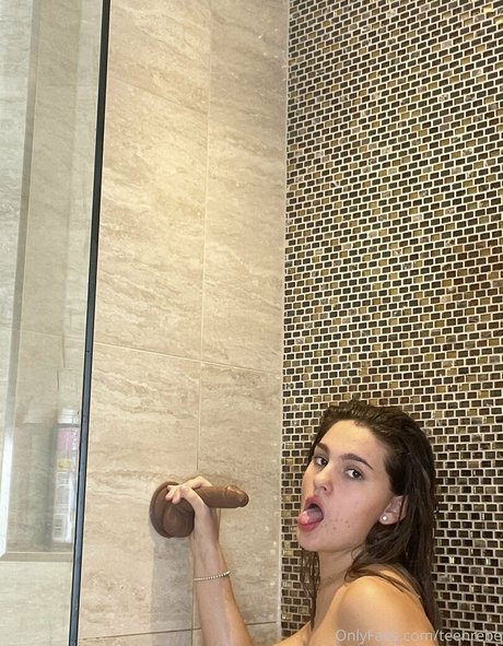 teenrebe アダルト女優 ギャラリー