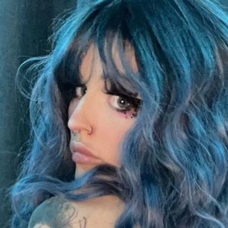 LyleeLylee かわいいモデル 写真