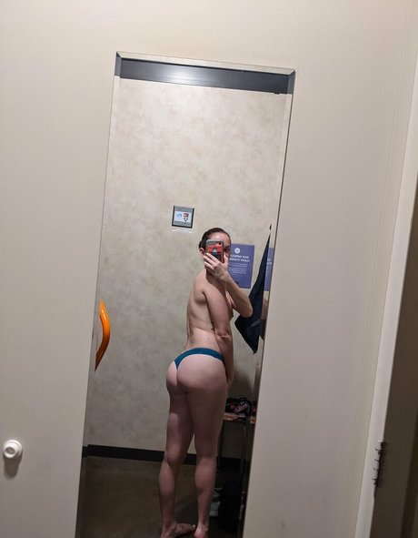 コスプレ ヘンタイ オンリーファンズ 無料ポルノ 写真