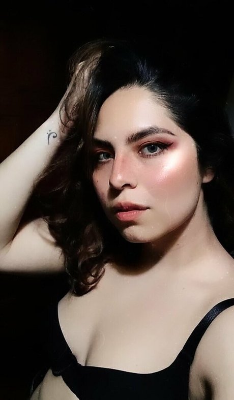 crimson ghoul スター xxx 画像