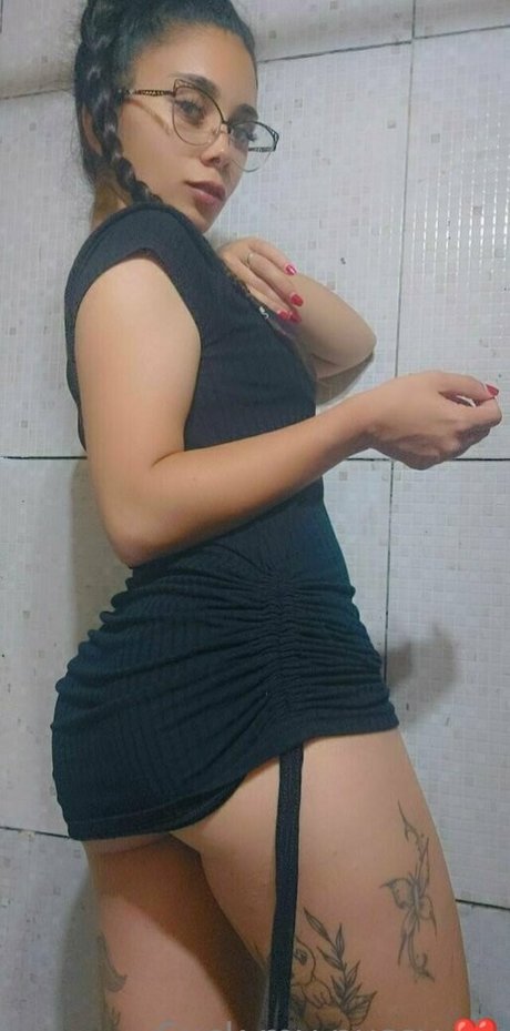 アジアの無料オンリーファンズ ホットヌード ギャラリー