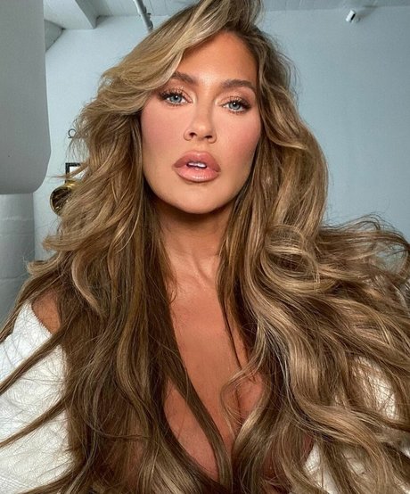 最もホットなティーンオンリーファン セクシー 画像