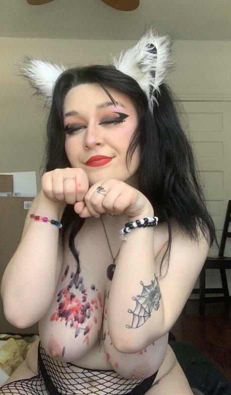 精子オンリーファン アート裸 画像