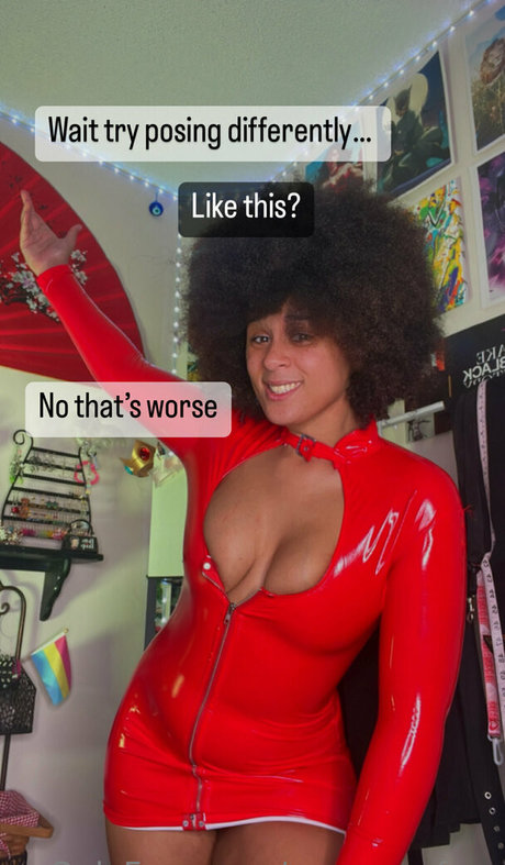 パンツを食い込ませるオンリーファンズ 素敵 ギャラリー