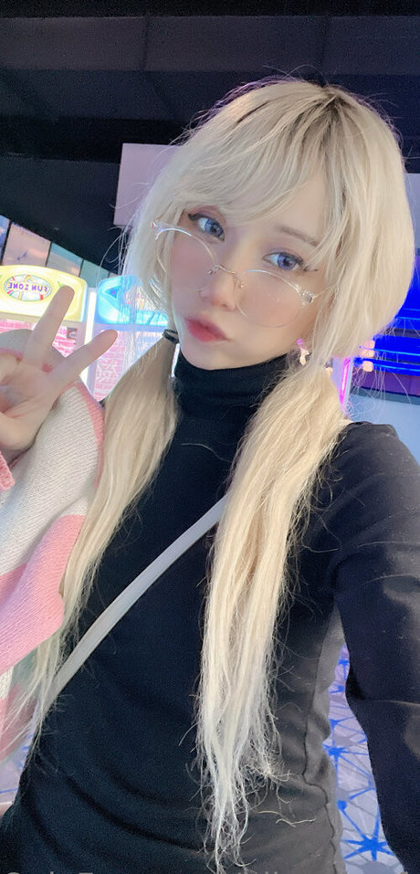 idlesann free アートポルノスター 写真