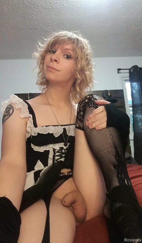 シャワー3P オンリーファンズ セクシーヌード ギャラリー