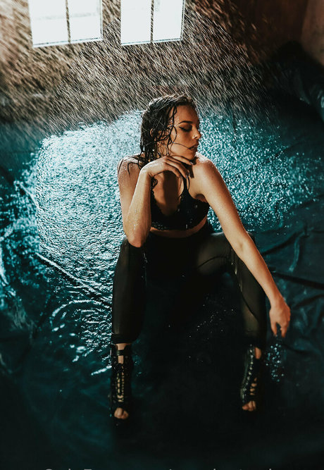 urr private dance ポルノスター 写真