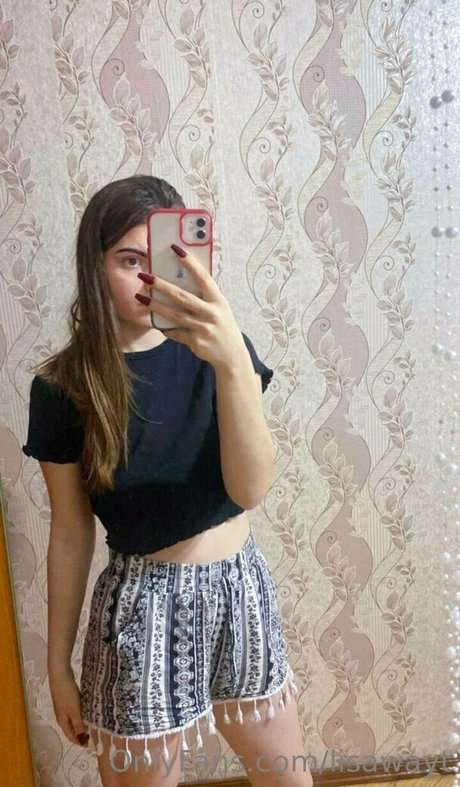 lisawayt 独占ポルノスター 写真