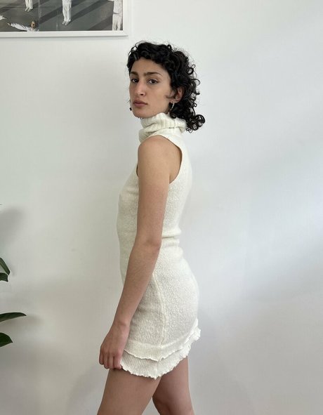 Depop Wins ヌードモデル アーカイブ