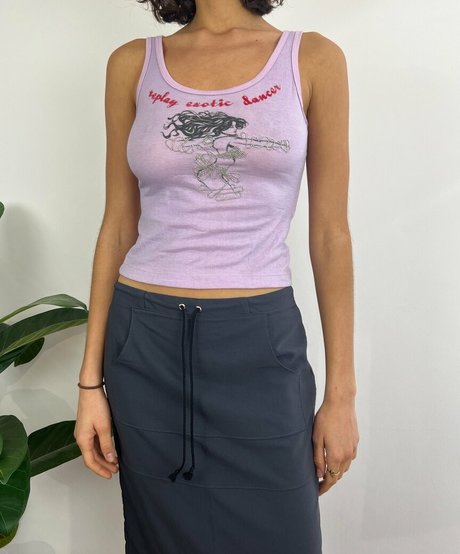 エモな痴女オンリーファンズ ホットセクシー 写真