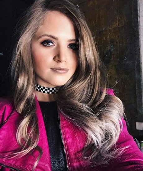 パンツを食い込ませるオンリーファンズ 素敵 画像