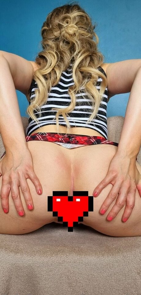 liketeenfree ヌードスター 写真