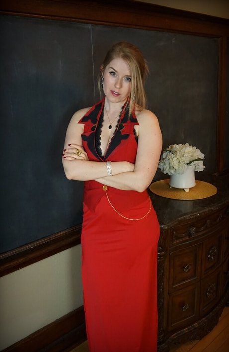 大学のアジア人オンリーファンズ 限定 画像