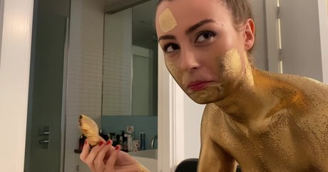 Pawg アマチュア オンリーファンズ セクシー裸 写真