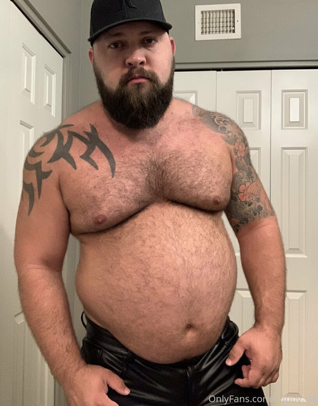 cubby 84 アートポルノスター 写真