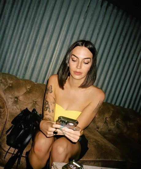 コスプレ フェムボーイ オンリーファンズ ホットセクシー 画像