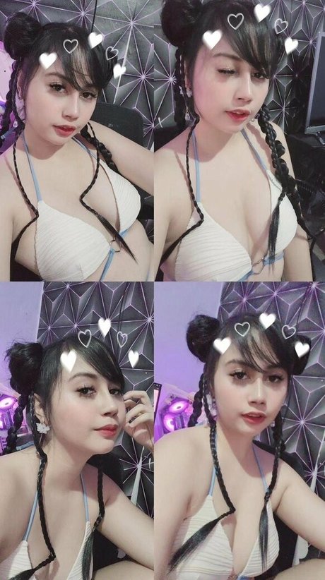 Catleesi エロティックなポルノスター 写真