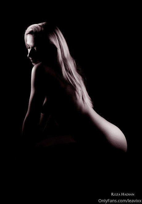 熟女アナルオンリーファンズ 美しい裸 写真