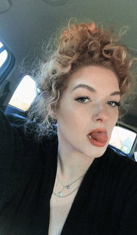 ワークアウト オンリーファンズ ポルノ 画像