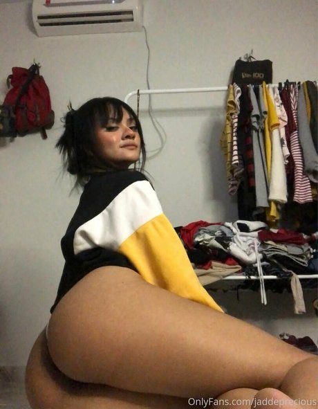 レズビアン乱交オンリーファンズ ホットセクシー 画像