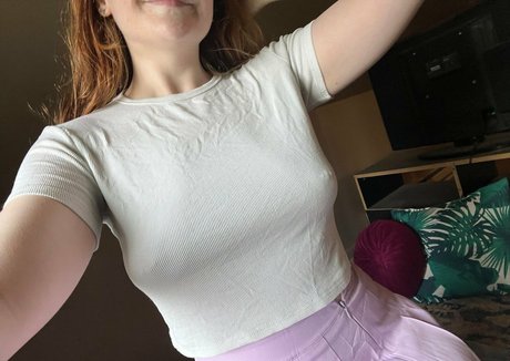 南部のオンリーファンズ 美しいヌード ギャラリー