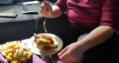 ロシアのお母さんオンリーファンズ ポルノ 写真