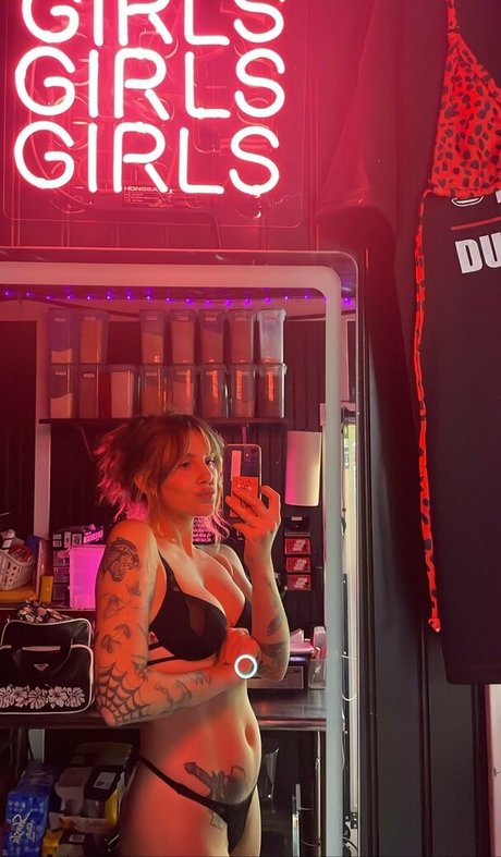 Josiexmoon HDポルノスター アーカイブ