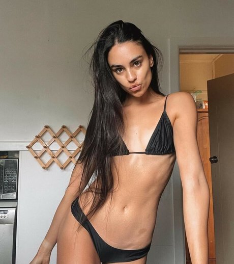 Imogen Russell 最高のモデル 写真