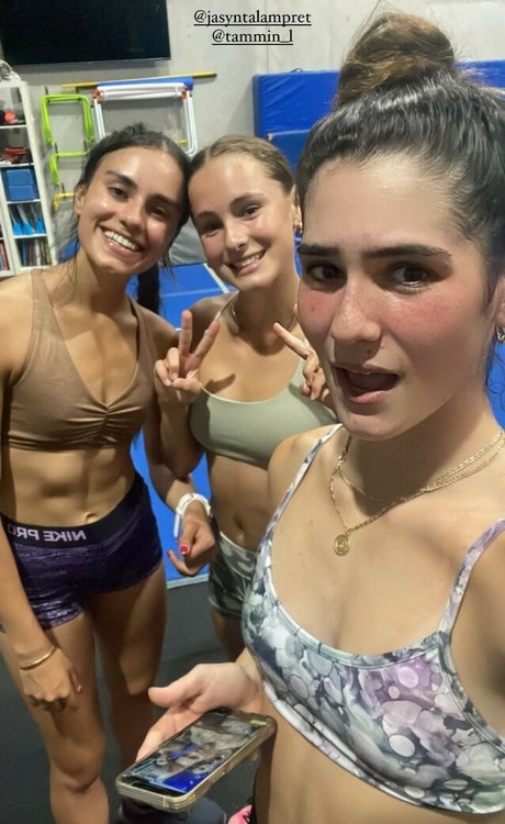 陸軍の熟女オンリーファンズ 無料エロ アーカイブ