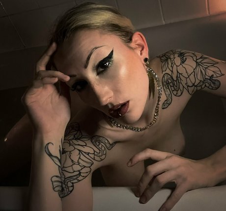 巨尻オンリーファン 可愛い 写真