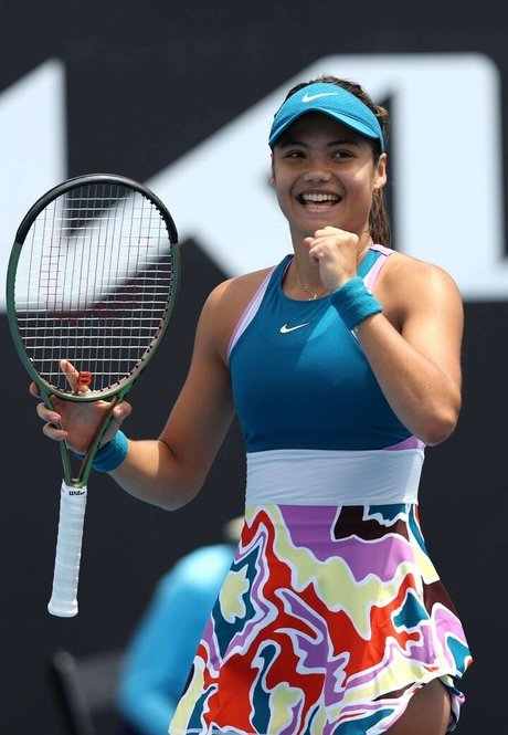 Emma Raducanu 完璧なモデル ギャラリー