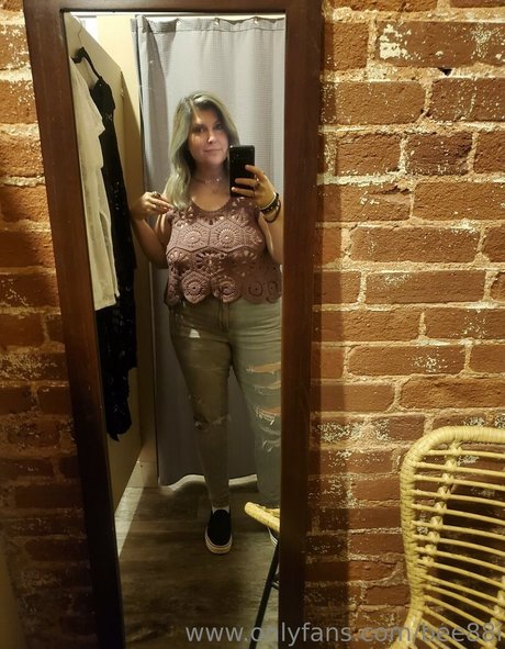 bee88i ポルノスター セックス 画像