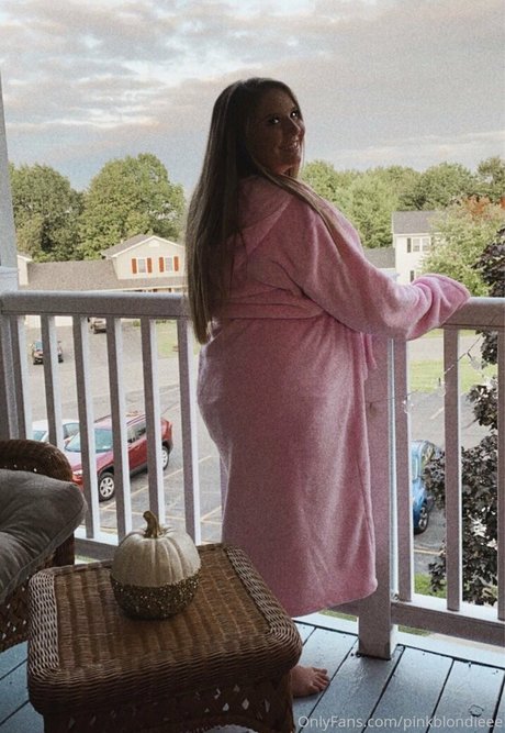 ピアス乳首オンリーファンズ パーフェクト ギャラリー