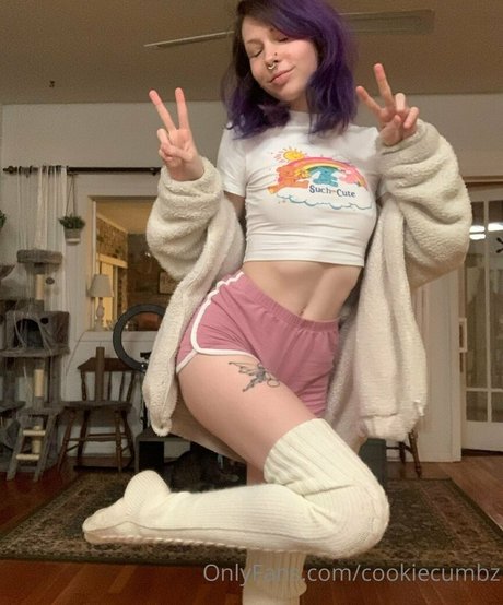 レズビアン誘惑オンリーファンズ セックス 画像