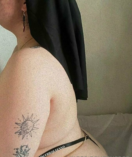 lingeriequeenfree ヌード女優 画像