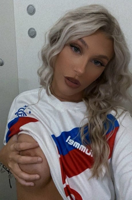 Hannah Simpson 素敵な女優 アーカイブ