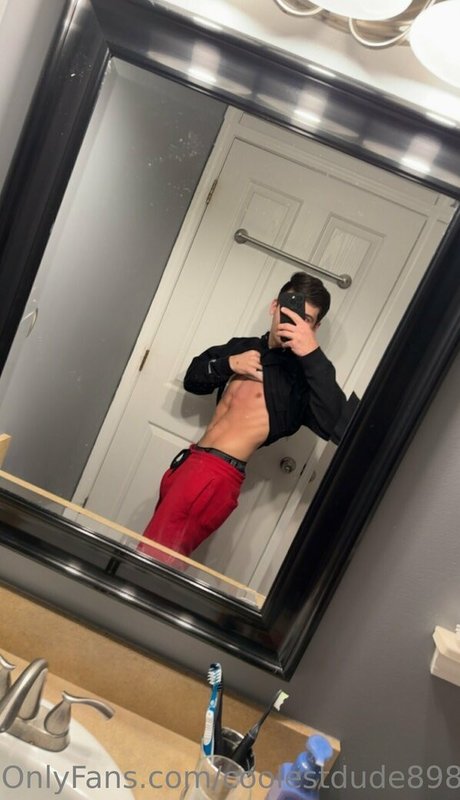 coolestdude898 xxxポルノスター 写真