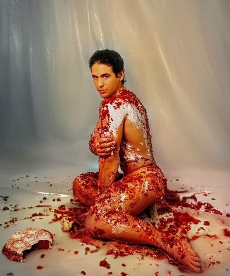 日本のアマチュアオンリーファンズ アート裸 ギャラリー